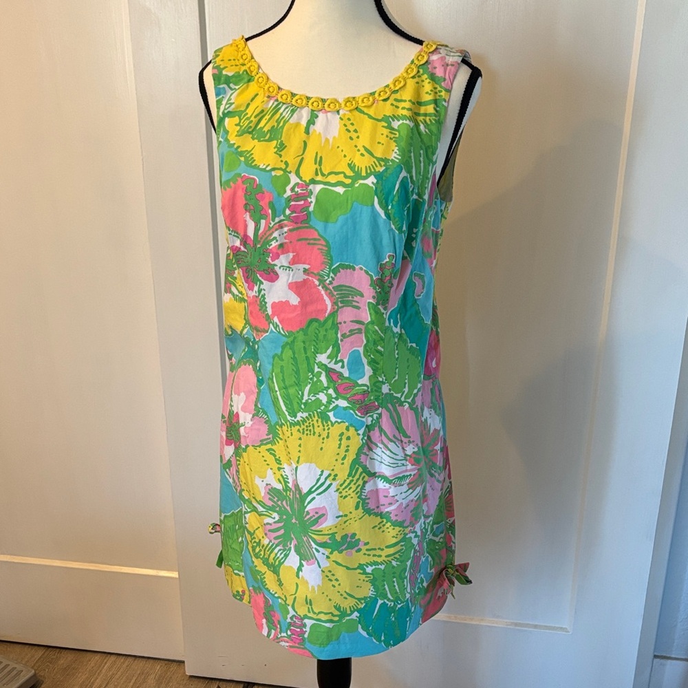 Lilly Pulitzer Floral Sleeveless shift Dress